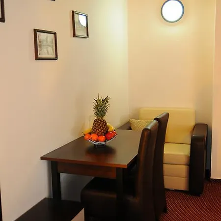 Guest house Severka 3*